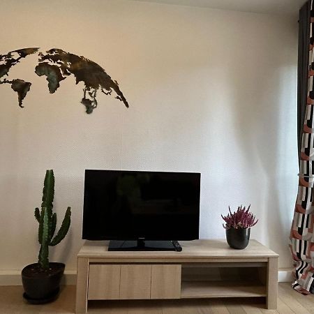 Appartement Jolie Vue Wifi Besançon Buitenkant foto